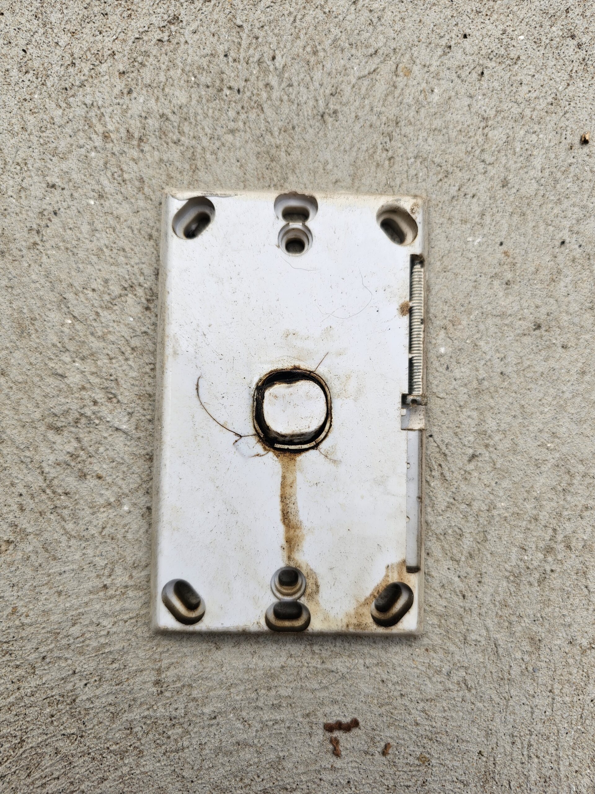 Burnt-out electrical switch causing power tripping