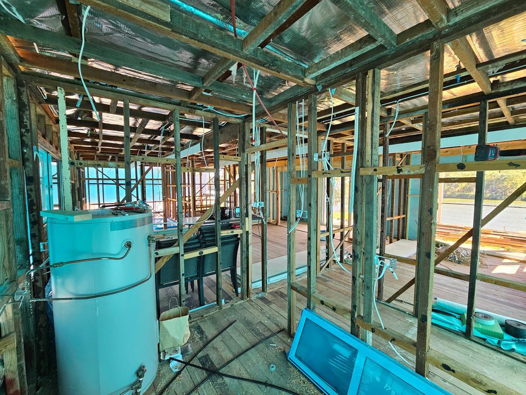 Bowhill electrician upgrading power points in renovation with modern design finish